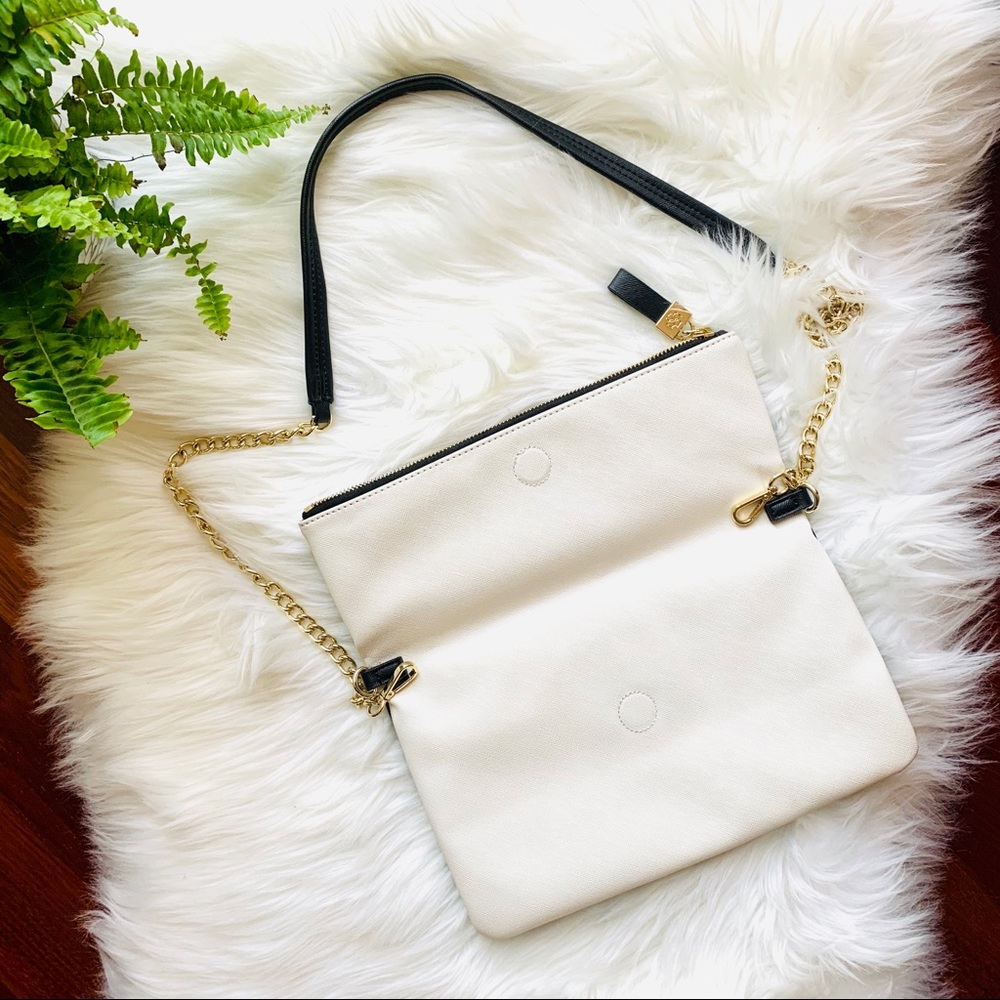 Ann Taylor Crossbody Folded Clutch - Picture 3 of 9